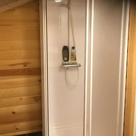 - Gamlehjellen سترين